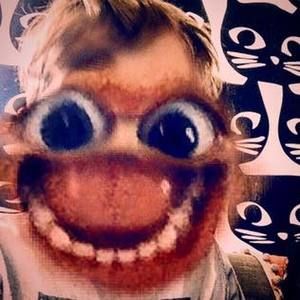 Meet your Posher, Aaron